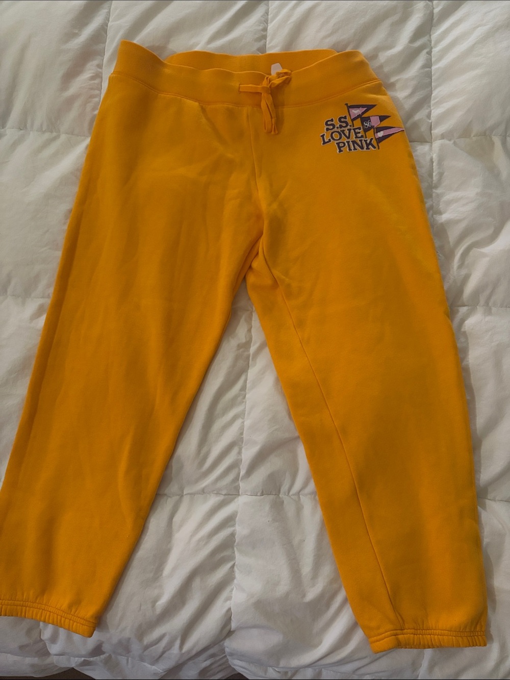 Victoria’s Secret PINK Yellow Cropped Sweatpants nwt vintage y2k